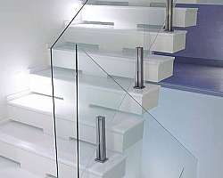 Corrimão de vidro para escada