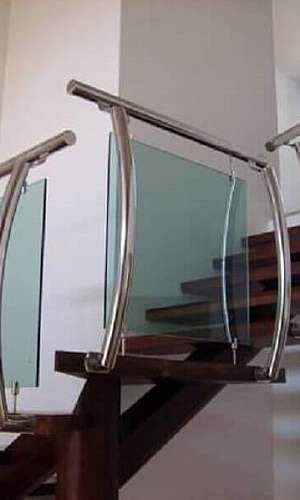 Corrimão de inox com vidro Corrimão de inox com vidro