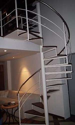 Escada caracol de ferro 